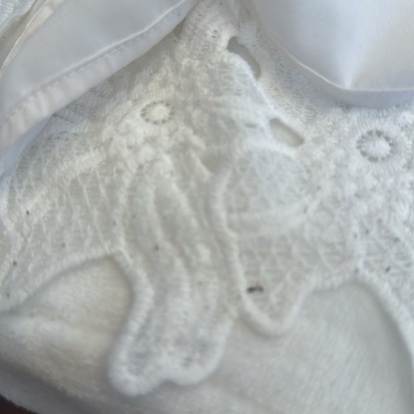 Calvin Klein Plus Size White Lace Sleeveless Top - Picture 14 of 14